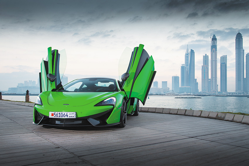 McLaren 570S Mantis Green