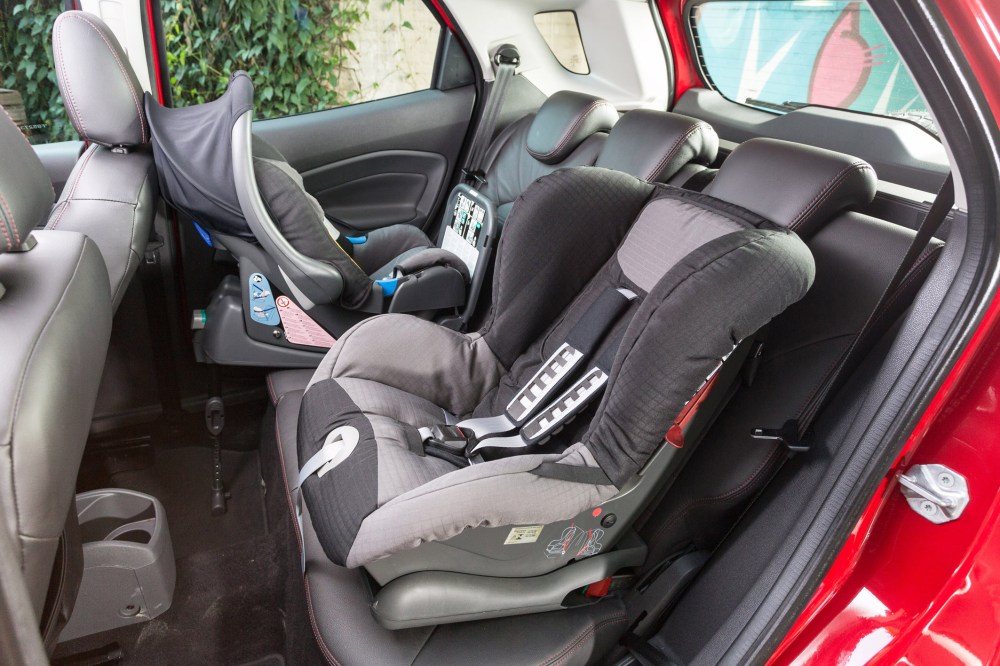 Ford Ecosport - Isofix.jpg